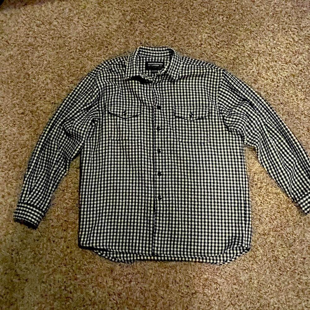 Abercrombie & Fitch, heavy houndstooth, button-down shirt men’s L dry clean only